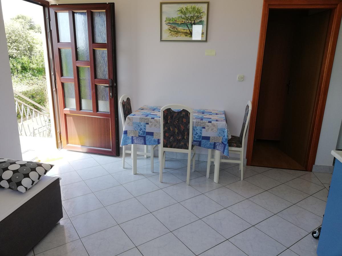 Apartments Mirjana Vrsar Exterior photo